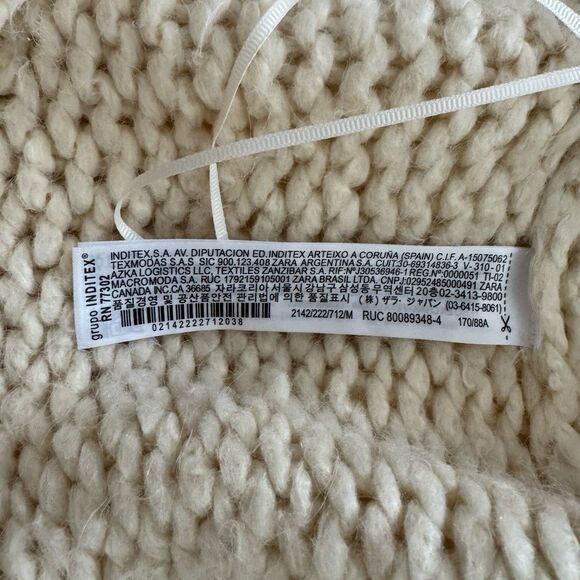 Zara Extra Long Knit Poncho Sweater in Cream Size Medium - Picture 9 of 10